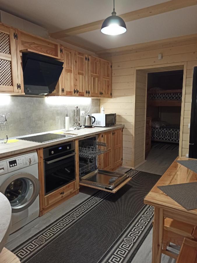Brand New 2020 Specious Apartment Druzi 2 Palyanytsya Extérieur photo