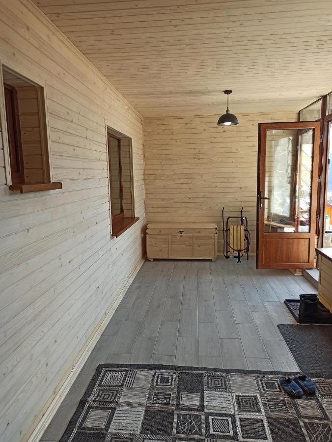 Brand New 2020 Specious Apartment Druzi 2 Palyanytsya Extérieur photo